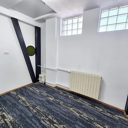 Boutique Old 5 * Bucharest