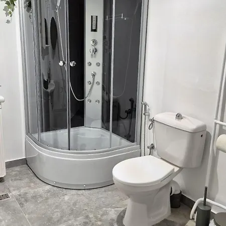 Boutique Old 5 Бухарест