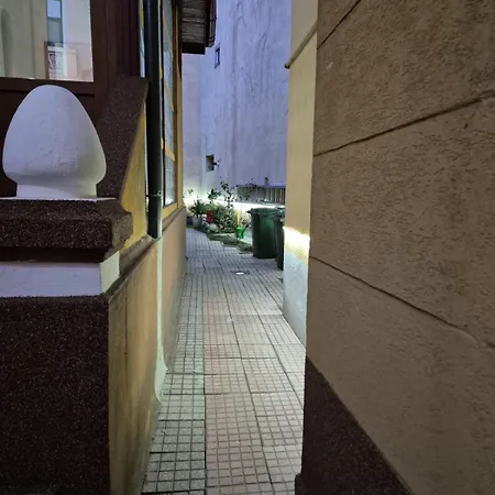 Boutique Old 5 * Bucharest
