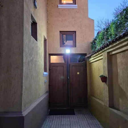 Boutique Old 5 Apartment Bucharest
