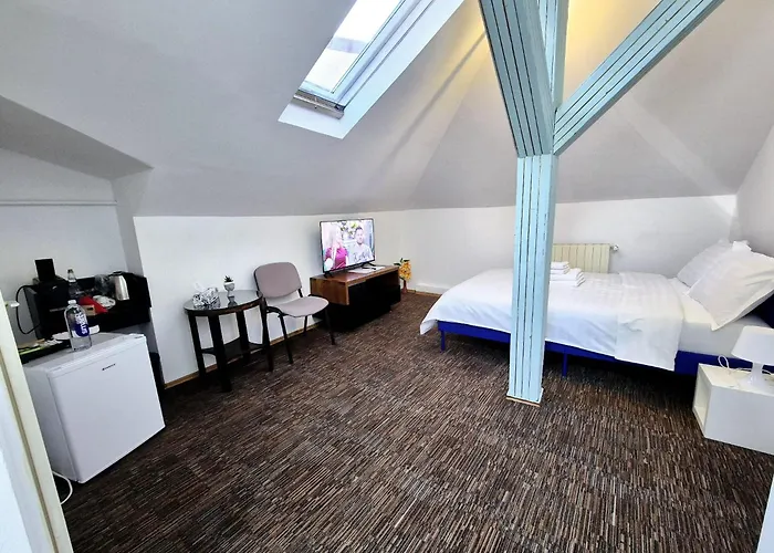 Boutique Old 5 Bucureşti